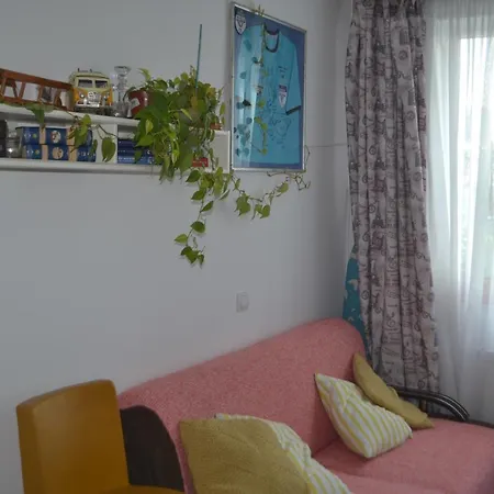 Apartment Living Si Dormitor Langa Vivo Mall *
